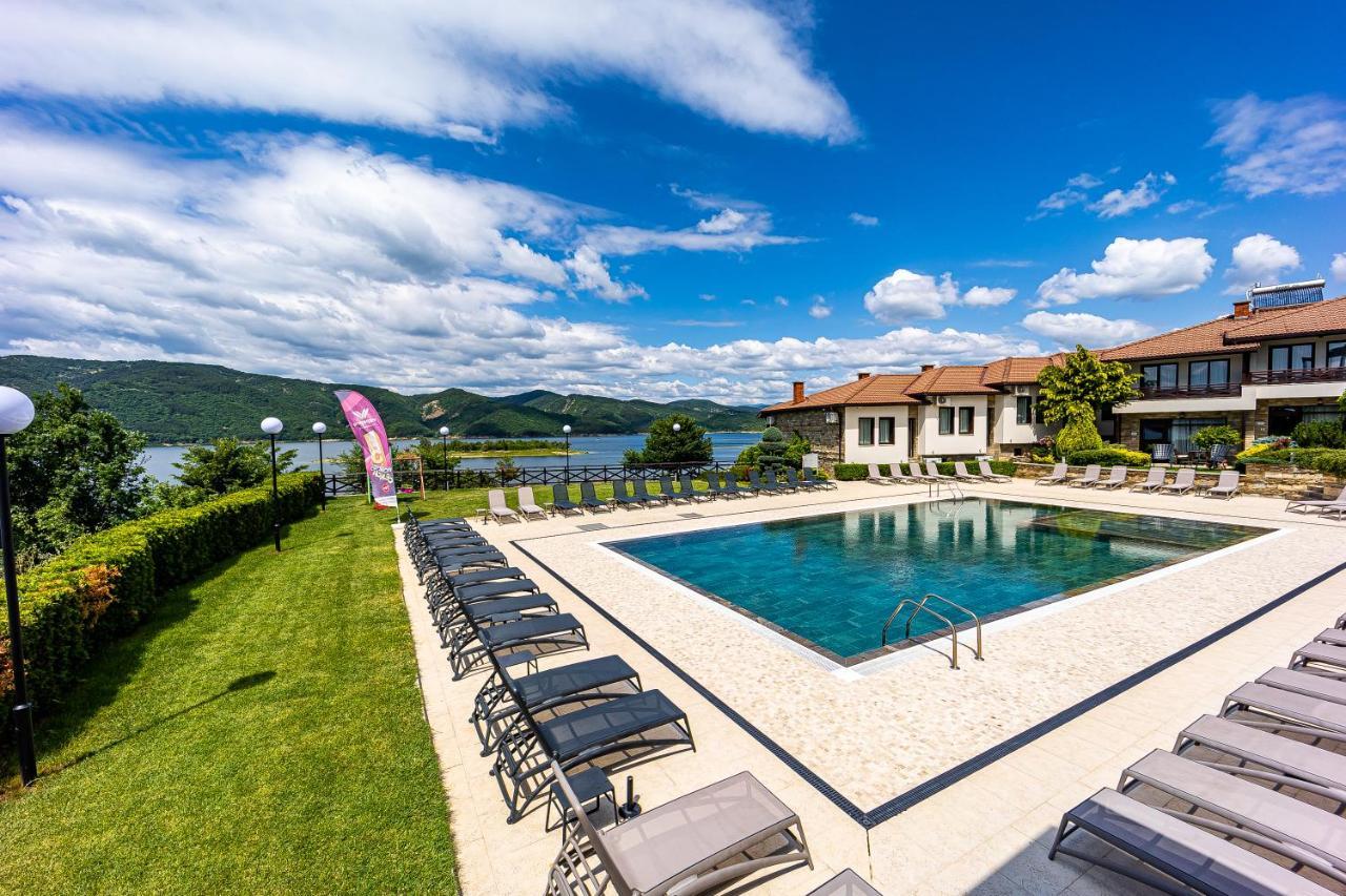 Rocca Resort Glavatartsi Buitenkant foto