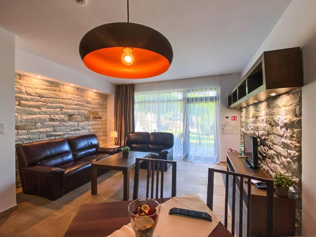 Rocca Resort Glavatartsi Buitenkant foto